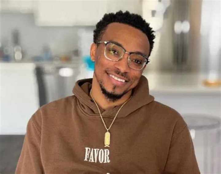 Unveiling The Secrets Of Jonathan McReynolds' Inspiring Journey And Marital Bliss